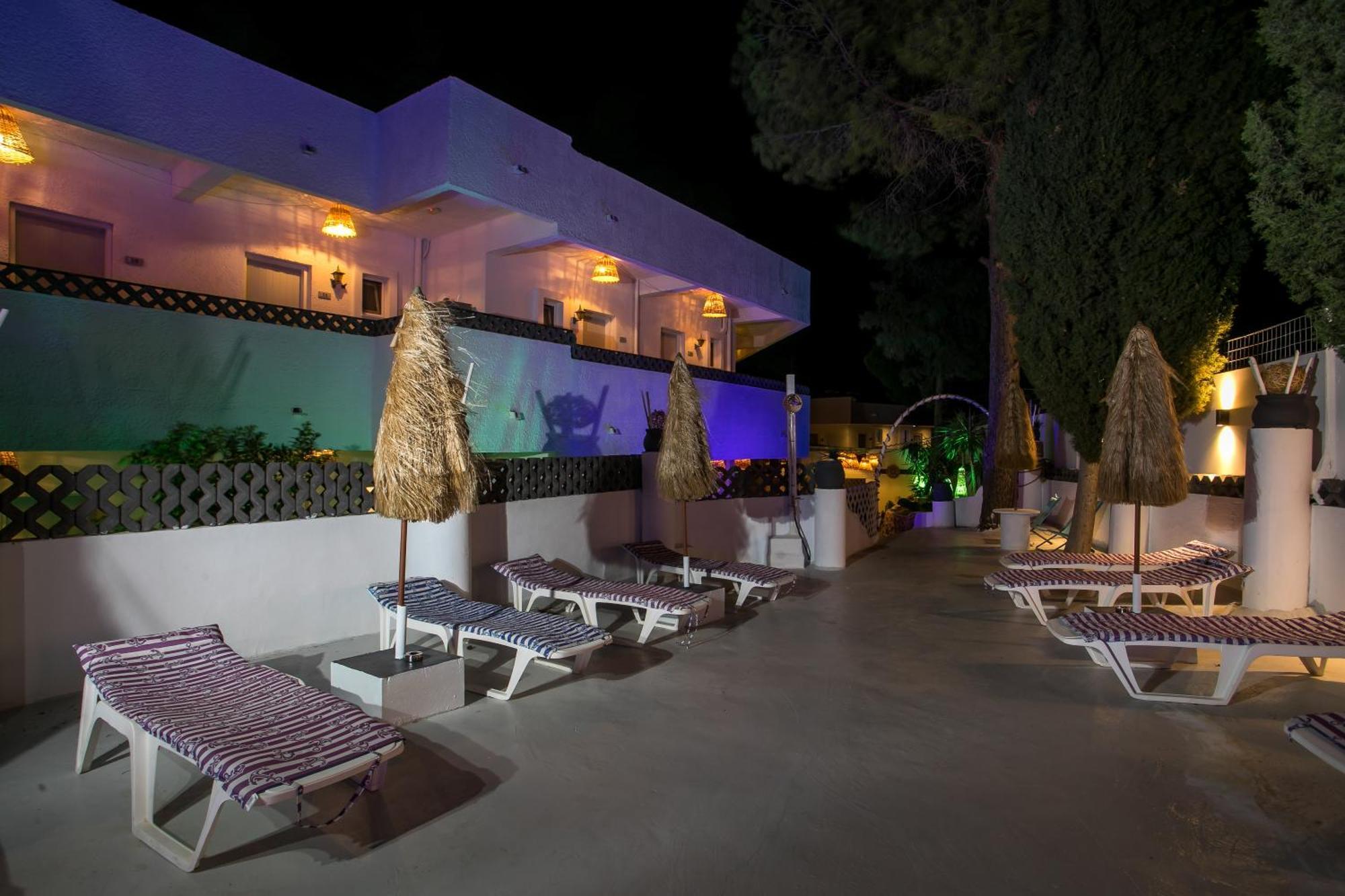 Casa Mikele By Sarikas - Sea Side Suites And Studios -Adults Only Faliraki Exteriér fotografie
